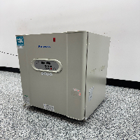 Panasonic CO2 Incubator image 1